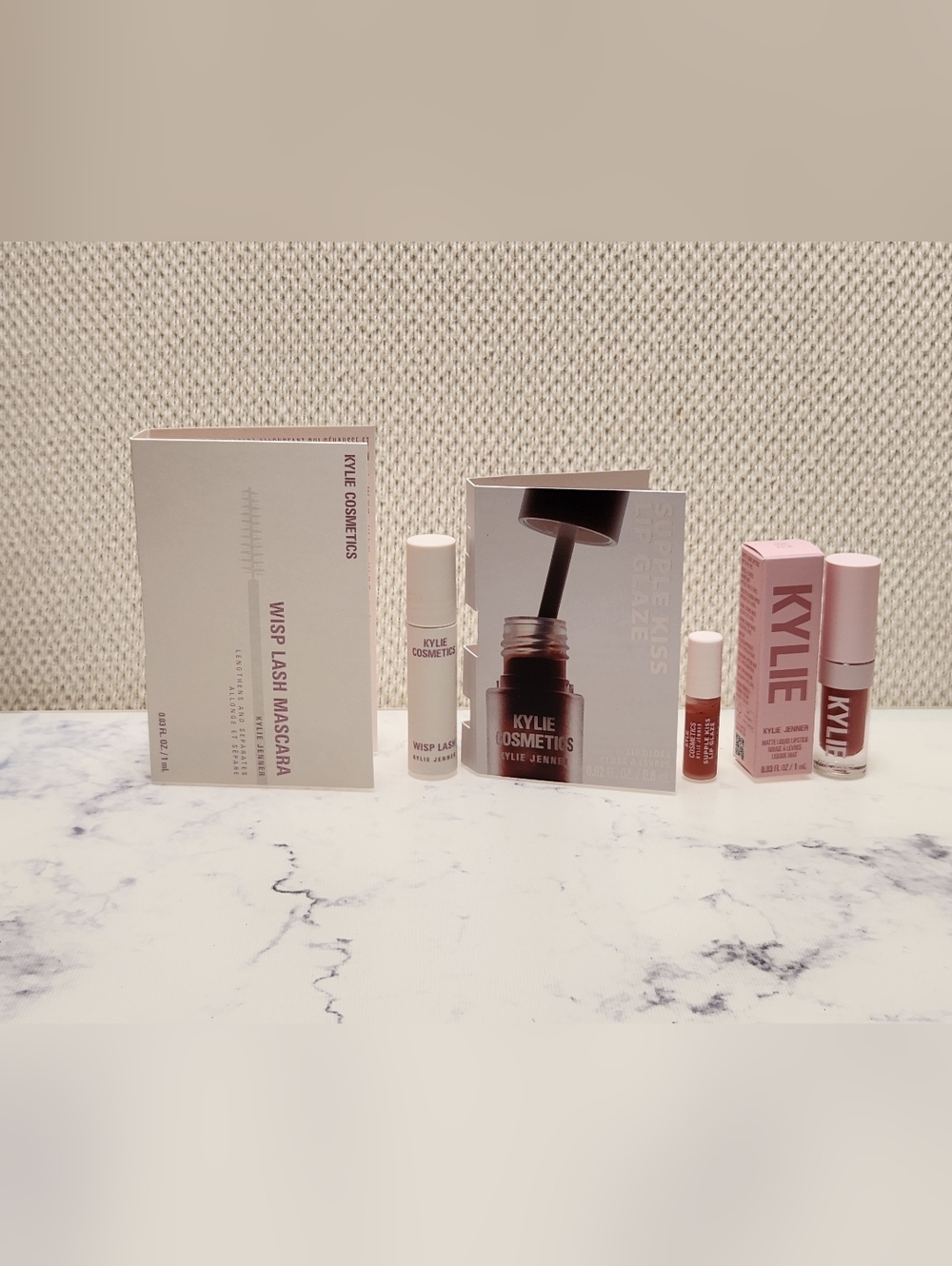 Kylie Cosmetics Mini Travel Eye And Lip Set